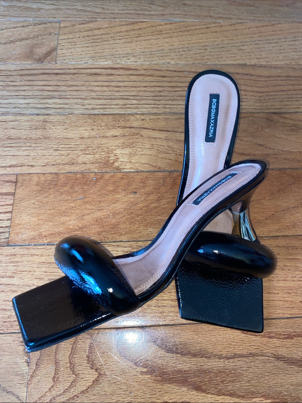 BCBGMaxAzria Black Patent Square-Toe Sculpted-Heel Sandals Sz 10 M NWOB